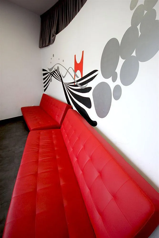 Botxo Gallery - Youth Hostel Bilbao Spain
